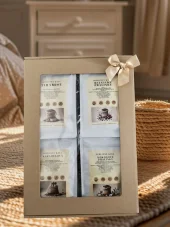 Vianočná darčeková sada Haniell – ochutené kávy 4×100 g, Karamel, Tiramisu, Belgické pralinky, Kokosové pralinky