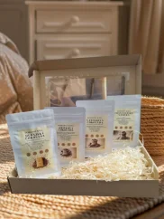 Vánoční dárková sada Haniell 3 ochucené kávy – Dubajská čokoláda, Oříšek, Vanilka, ideální tip na dárek