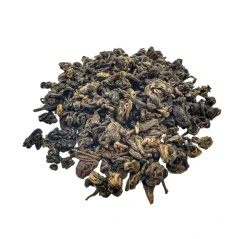 Černý čaj Bi Hong Lou – perlový čaj z Yunnanu s intenzivní chutí